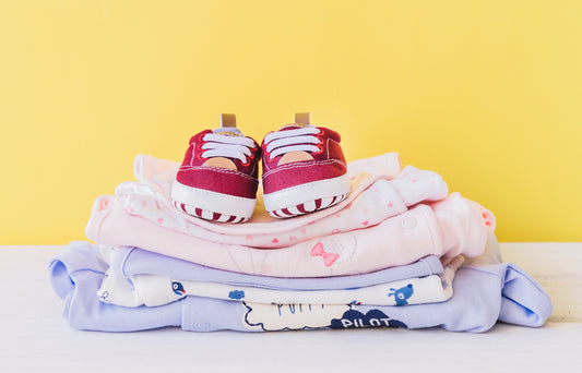 HOW TO SAVE MONEY ON BABY CLOTHES